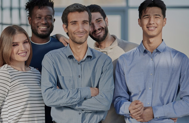 Solavita diverse team of professionals smiling, representing a collaborative and inclusive work culture dedicated to sustainable energy solutions.